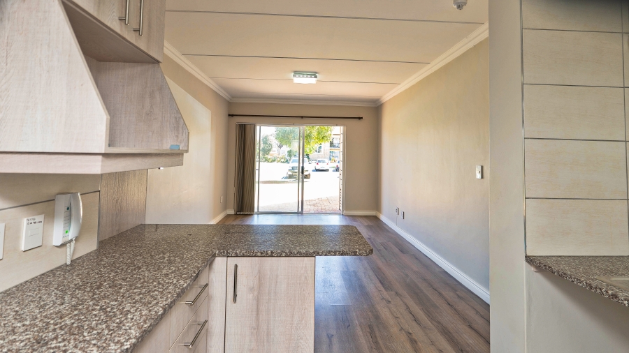 2 Bedroom Property for Sale in Brackenfell South Western Cape